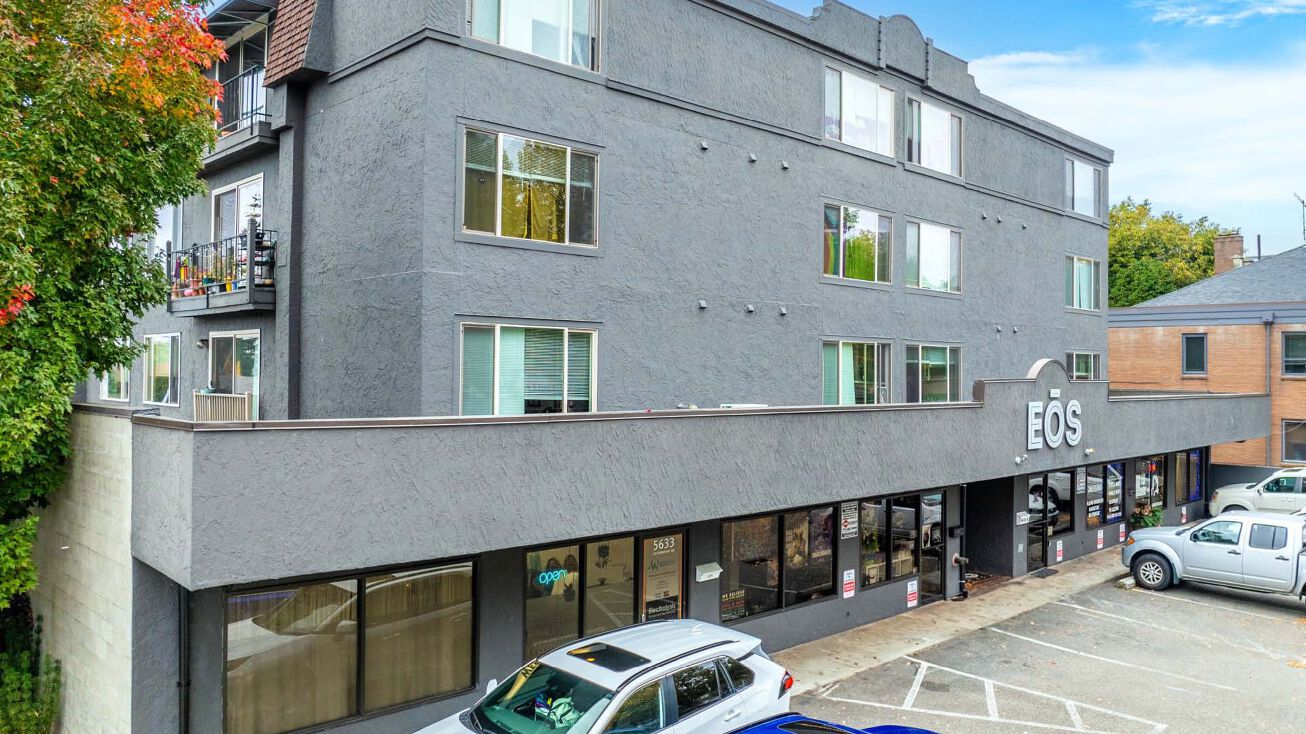 5631 California Ave SW, Seattle, WA 98136