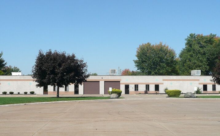 Pictures of Industrial property located at 9465 Hamilton Drive, Mentor, OH 44060 for comps - image #1