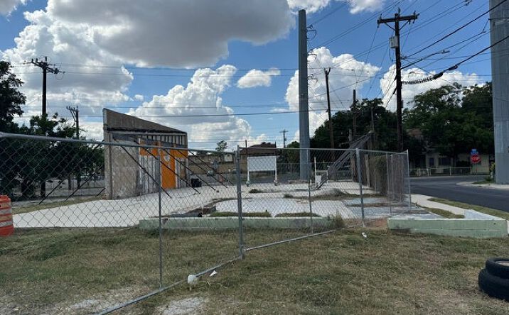 Pictures of Special Purpose property located at 2102 S Presa St, San Antonio, TX 78210 for sales - image #1
