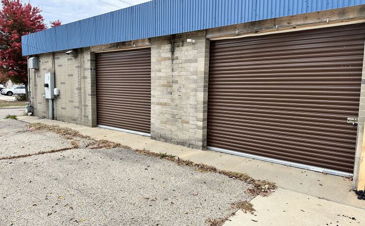 Pictures of Industrial property located at 527 W Dakota Street, Spring Valley, IL 61362 for sales - image #1