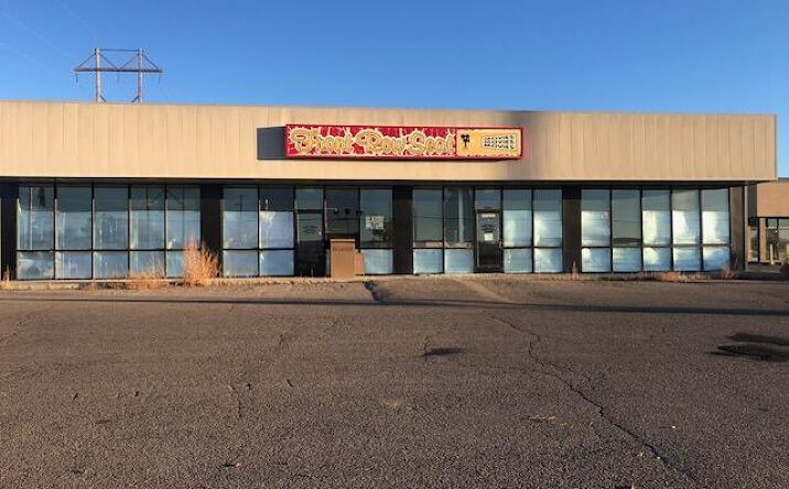 Pictures of Land property located at 1504 W BROADWAY Avenue, Bloomfield, NM 87413 for sales - image #1