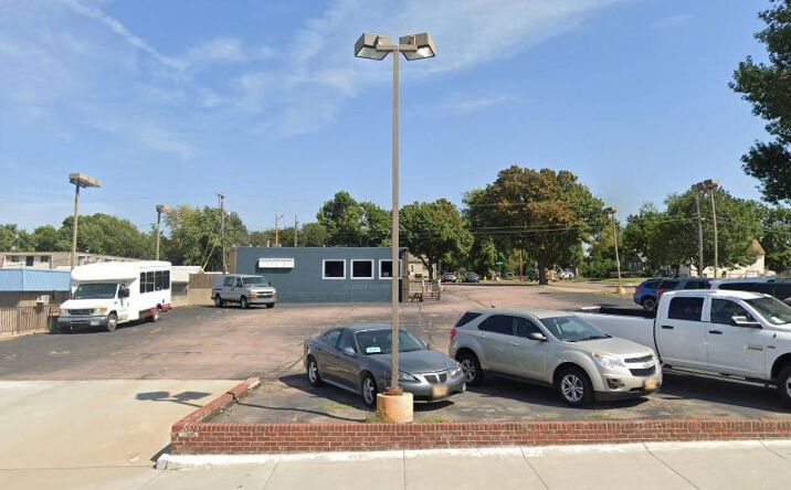 Pictures of Office, Retail, Special Purpose property located at 2524 S Minnesota Ave, Sioux Falls, SD 57105 for sales - image #1