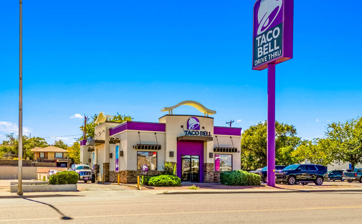 Pictures of Retail property located at 914 East Highway 66, Gallup, NM 87301 for sales - image #1