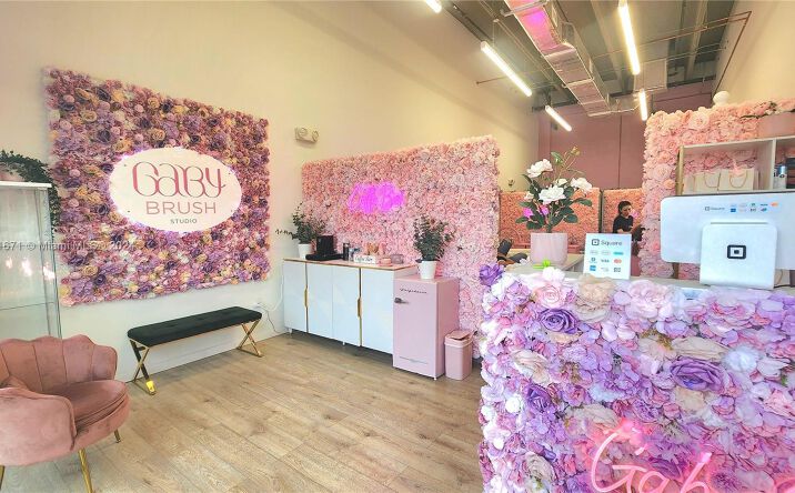 Pictures of Business for Sale, Retail property located at 10890 NW 17th St, Doral, FL 33172 for sales - image #1