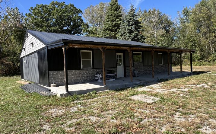 Pictures of Mixed Use property located at 10530 Airport Hwy, Swanton, OH 43558 for sales - image #1