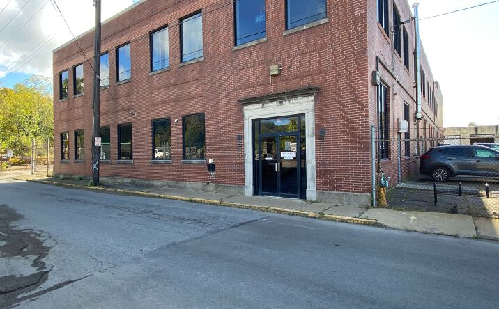 Pictures of Industrial property located at 501 Robb St, McKees Rocks, PA 15136 for sales - image #1