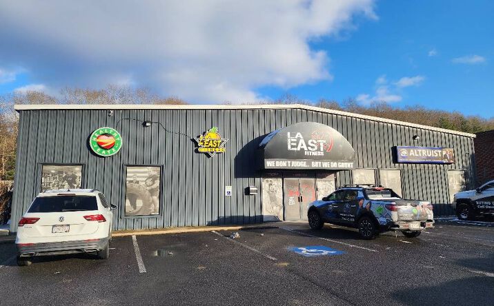 Pictures of Office property located at 122 Appalachian Dr, Beckley, WV 25801 for sales - image #1