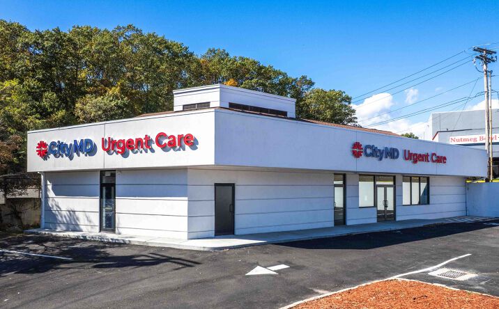 Pictures of Retail property located at 320 Kings Hwy E, Fairfield, CT 06825 for sales - image #1