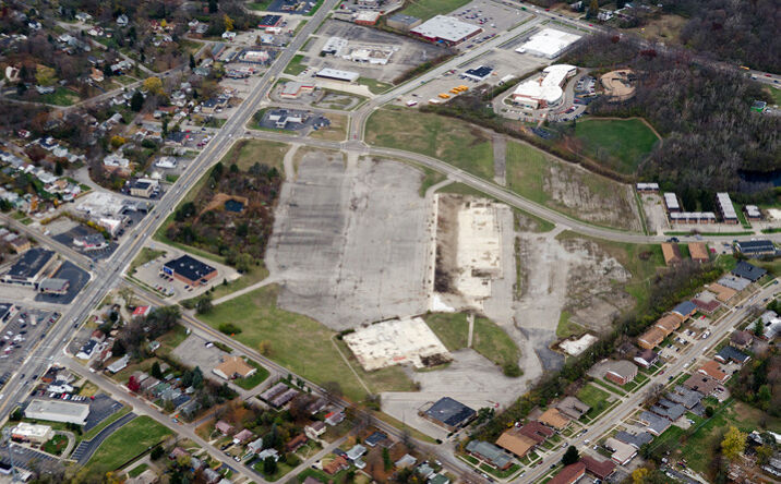 Pictures of Retail, Office, Land property located at 4430 N Main St, Dayton, OH 45405 for sales - image #1