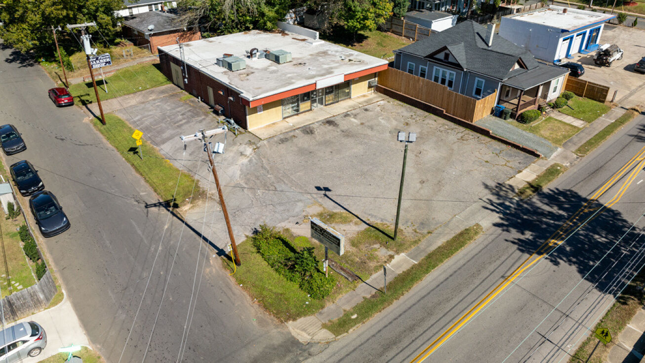 1019 Holloway St, Durham, NC 27701