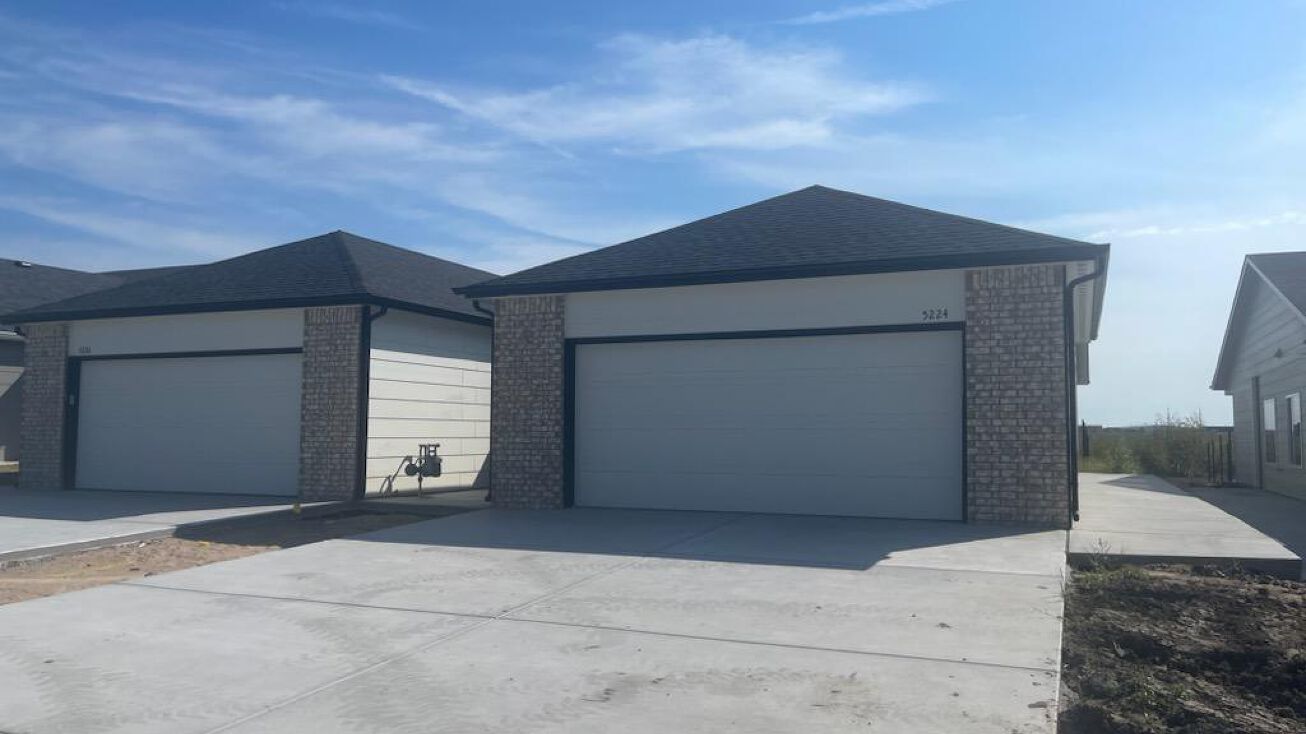 5224 N Cypress St, Wichita, KS 67226