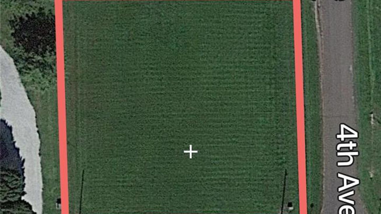 401 WALNUT Street, Pattonsburg, MO 64670