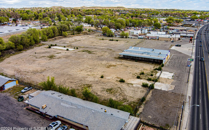 Pictures of Land property located at XX E MAIN Street, Farmington, NM 87401 for sales - image #1