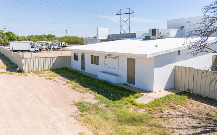 Pictures of Industrial, Mixed Use, Special Purpose property located at 620 S Bell St, San Angelo, TX 76903 for sales - image #1