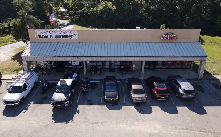 Pictures of Retail property located at 3808 N Monroe St, Tallahassee, FL 32303 for sales - image #1