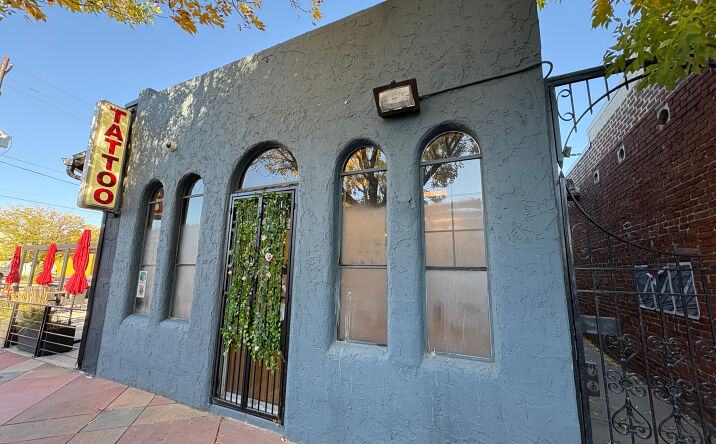 Pictures of Office, Retail property located at 674 Santa Fe Dr, Denver, CO 80204 for sales - image #1