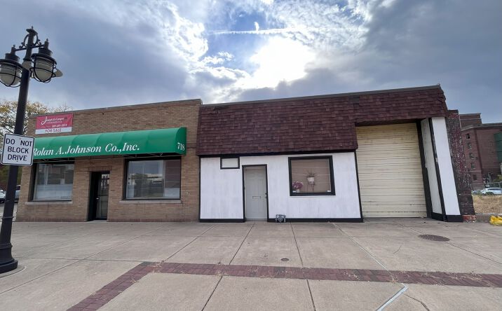 Pictures of Industrial, Office, Retail property located at 720 SW Adams St, Peoria, IL 61602 for sales - image #1