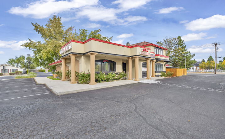 Pictures of Retail property located at 1488 U.S. Hwy 395 N, Gardnerville, NV 89410 for sales - image #1
