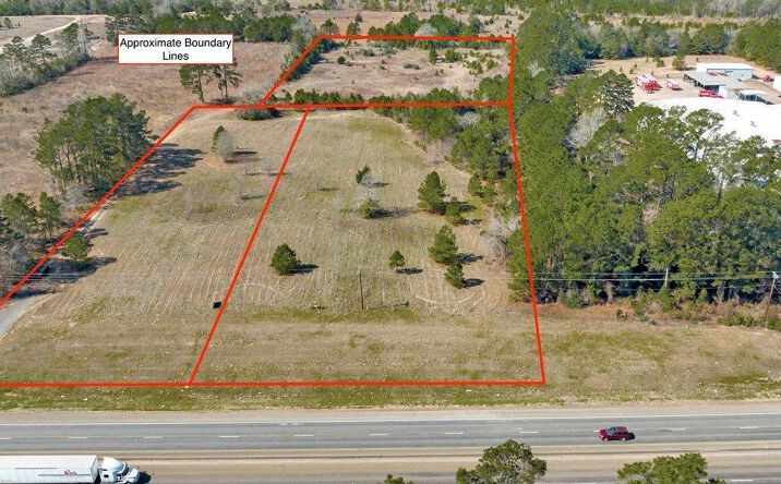 Pictures of Land property located at 3121 NW Stallings Dr, Nacogdoches, TX 75964 for sales - image #1