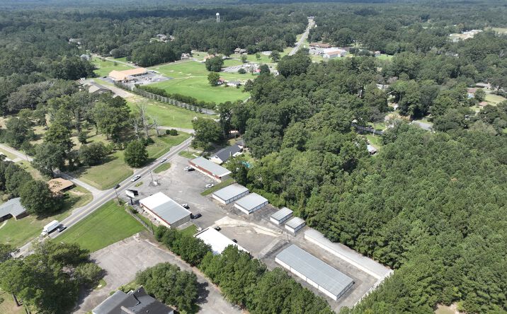 Pictures of Self Storage property located at 4129 MS-15, Laurel, MS 39440 for sales - image #1