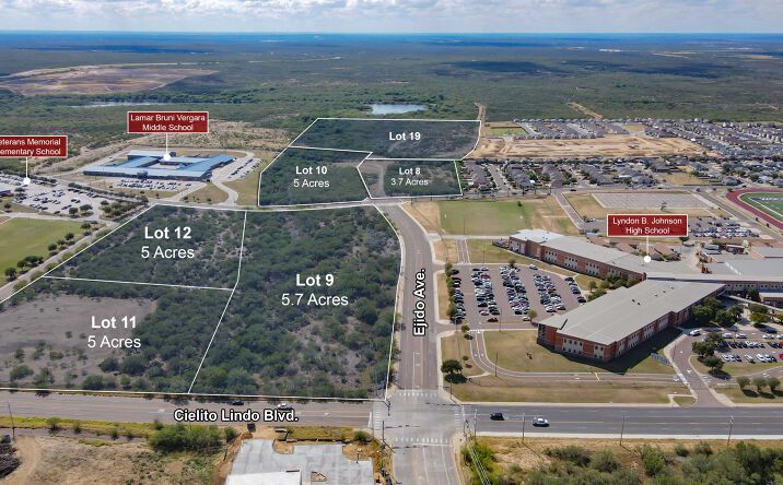 Pictures of Land property located at Cielito Lindo Boulevard, Laredo, TX 78046 for sales - image #1