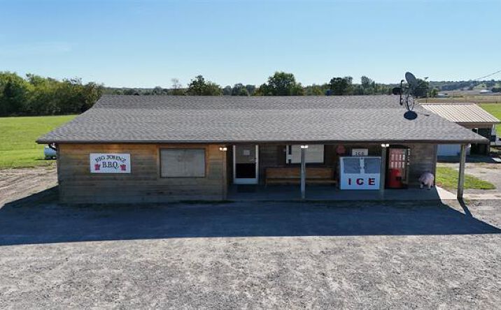 Pictures of Retail, Industrial property located at 4000 Farmersville Rd, Princeton, KY 42445 for sales - image #1