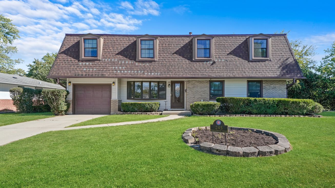 Pictures of Multifamily property located at 3609 W Iles Ave, Springfield, IL 62711, 245 Tanglewood Ct, Elk Grove Village, IL 60007, 13 Briarcliffe Dr, Collinsville, IL 62234, 304 Sutherland Ln, Bloomingdale, IL 60108, 711 Campbell St, Joliet, IL 60435, 417 S Westlawn Ave, Decatur, IL 62522 for sales - image #1