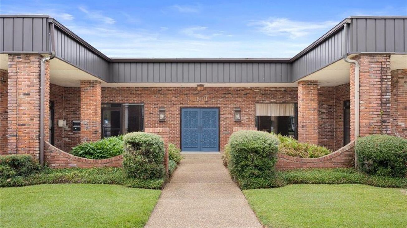1800 Ryan St, Lake Charles, LA 70601