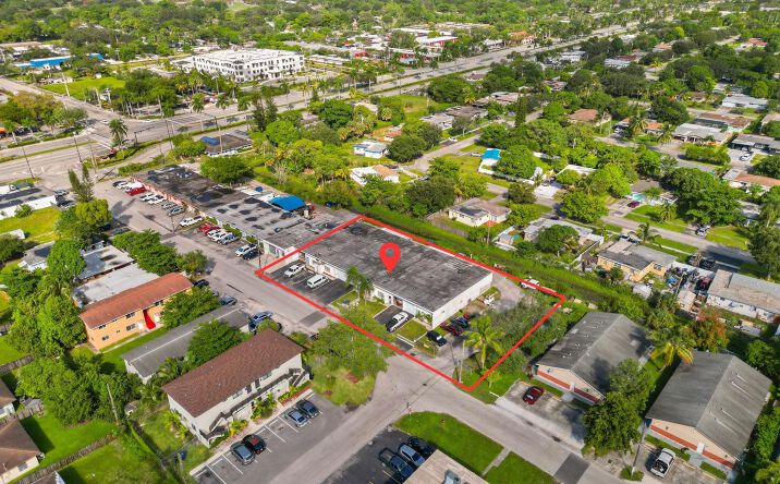 image of property at 3905 SW 12TH CT Fort Lauderdale FL 33312-3452