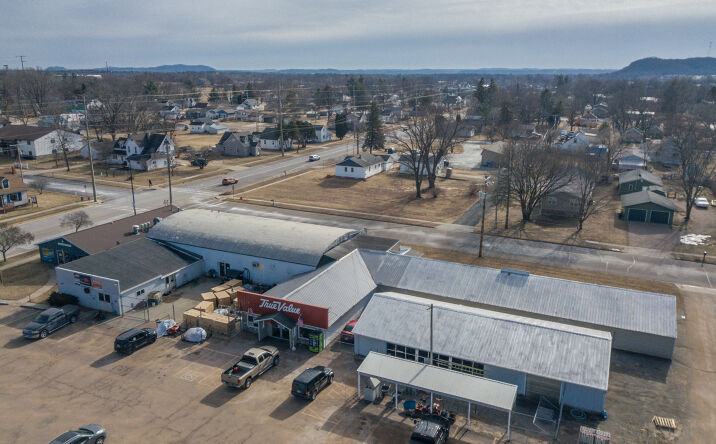 Pictures of Retail, Mixed Use, Business for Sale property located at 601 N Union St, Mauston, WI 53948 for sales - image #1