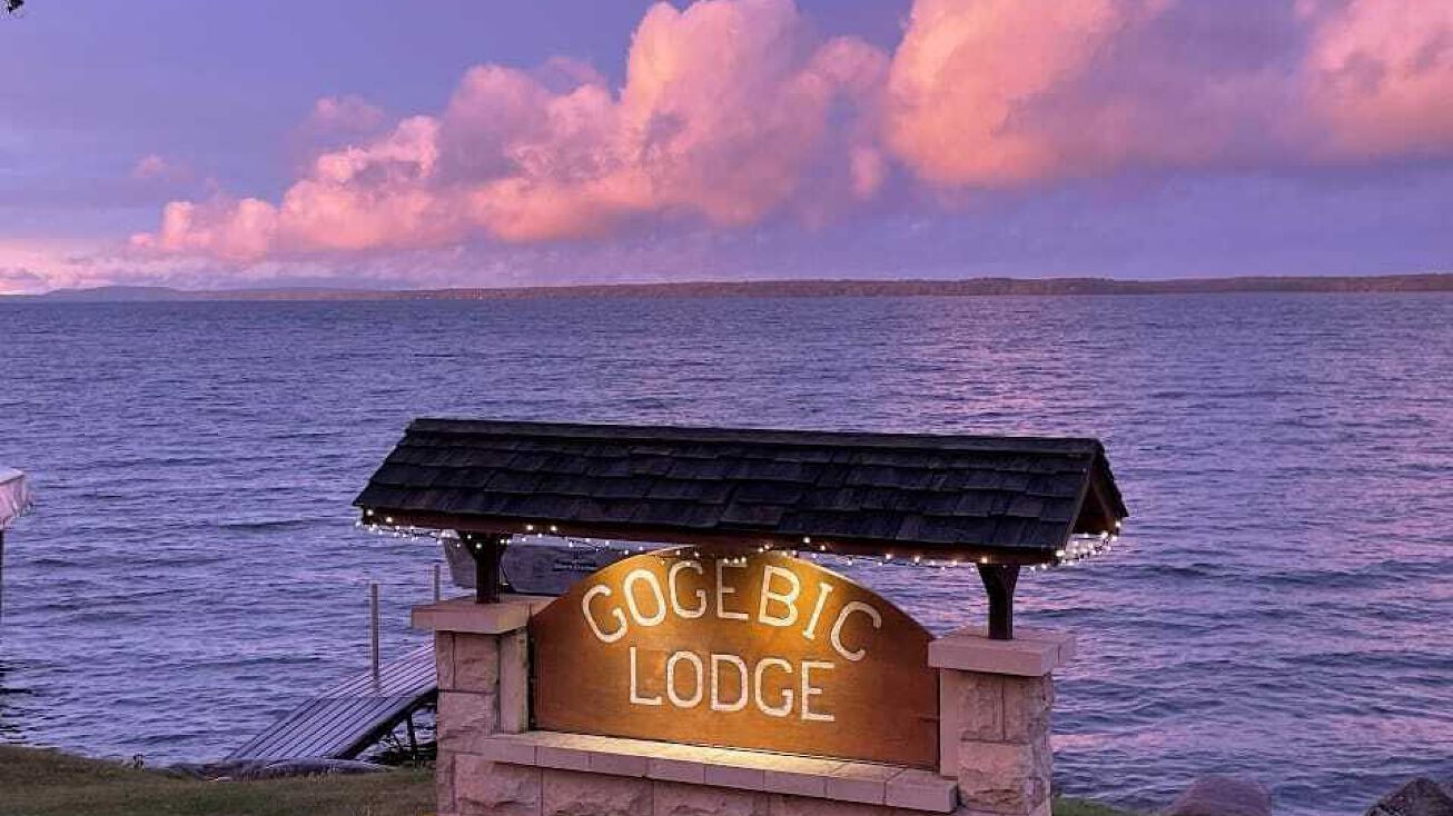 Pictures of Hospitality, Special Purpose property located at N9600 M-64, Marenisco, MI 49947 for sales - image #1