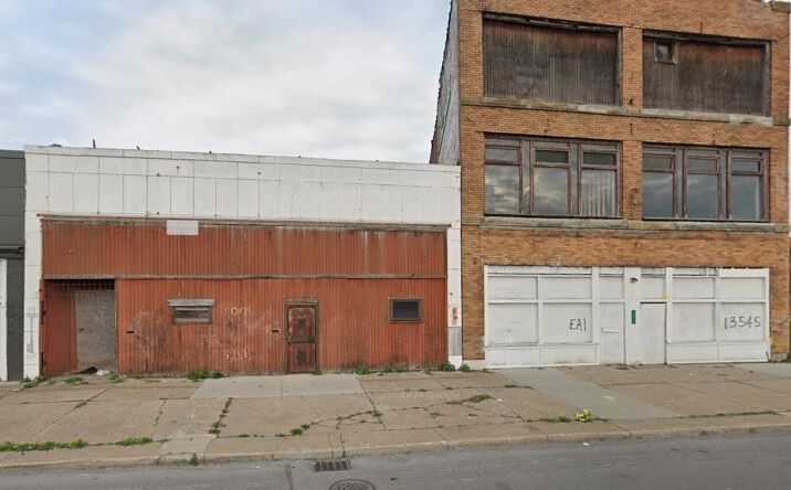 Pictures of Retail property located at 13537 Gratiot Ave, Detroit, MI 48205 for sales - image #1