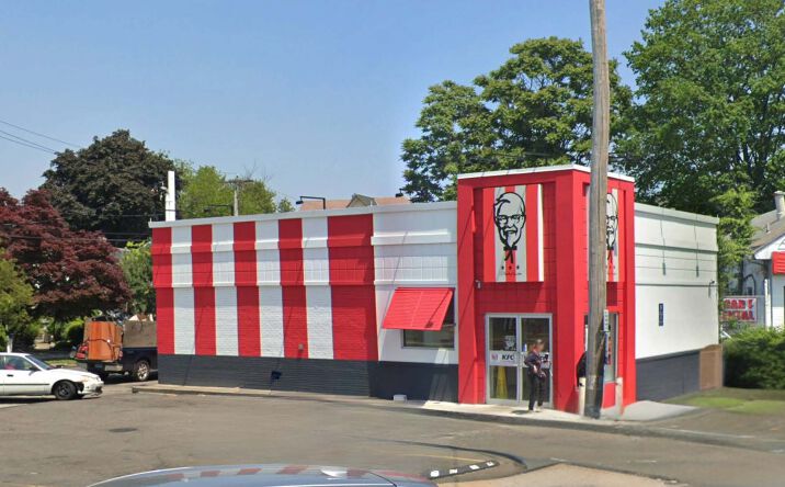Pictures of Retail property located at 325 Boston Ave, Bridgeport, CT 06610 for sales - image #1
