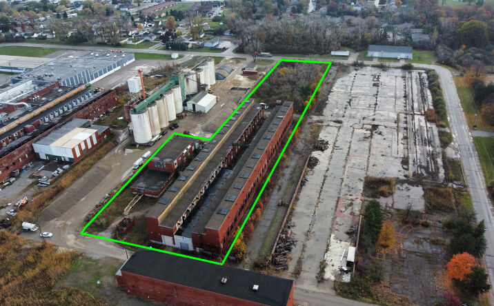 Pictures of Industrial property located at 2541 Mills St, Marysville, MI 48040 for sales - image #1