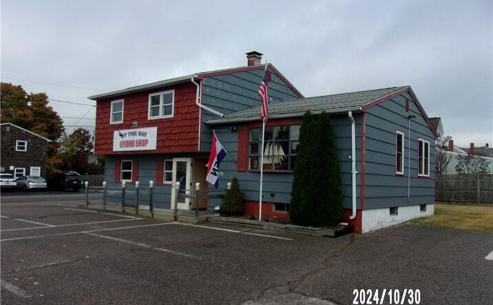 Pictures of Office, Mixed Use, Retail property located at 191 Airport Road, Warwick, RI 02889 for sales - image #1