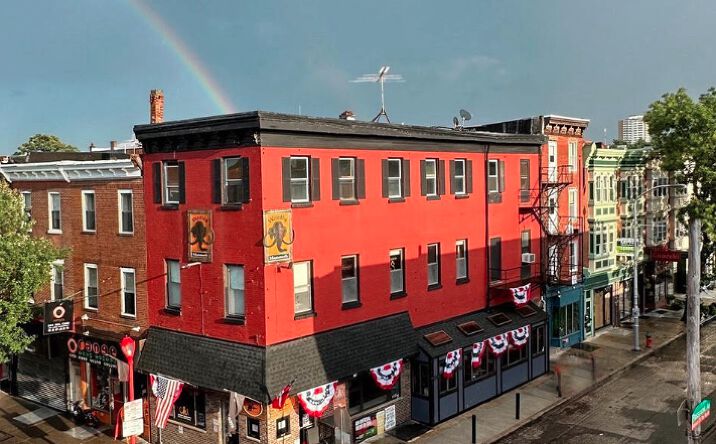Pictures of Retail property located at 430 South St, Philadelphia, PA 19147 for sales - image #1