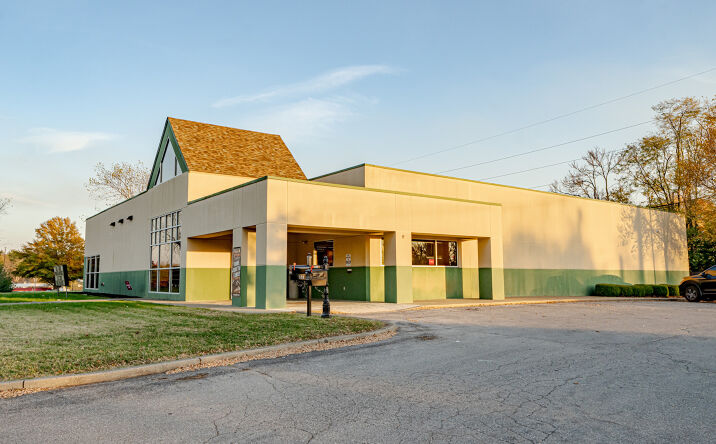 Pictures of Retail, Office, Mixed Use property located at 151 Boone Station Rd, Shelbyville, KY 40065 for sales - image #1
