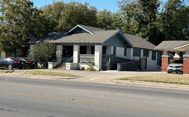 Pictures of Office property located at 2812 Hemphill St, Fort Worth, TX 76110 for sales - image #1