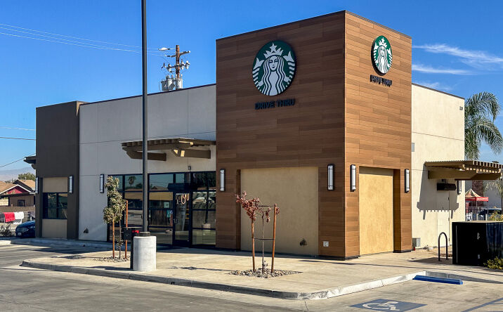 Pictures of Retail property located at 320 Bear Mountain Blvd, Arvin, CA 93203 for sales - image #1