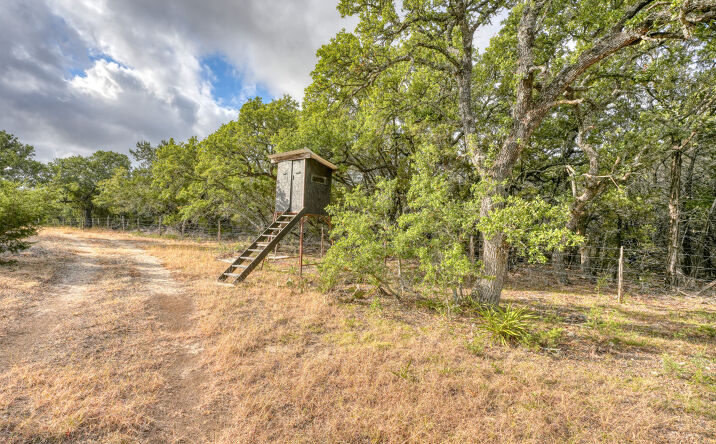 Pictures of Land property located at 149 Co Rd 103, Lampasas, TX 76550 for sales - image #1