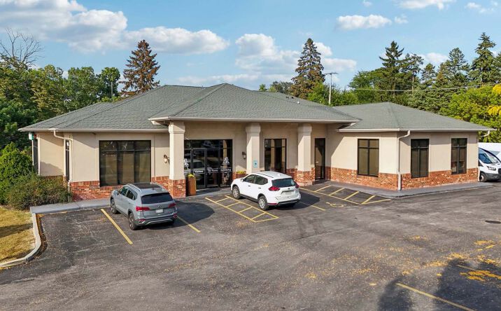 Pictures of Office, Retail property located at 3636 S 108th St, Greenfield, WI 53228 for sales - image #1