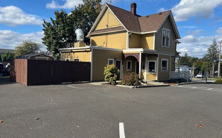 Pictures of Office, Retail property located at 1304 E Powell Blvd, Gresham, OR 97030 for sales - image #1