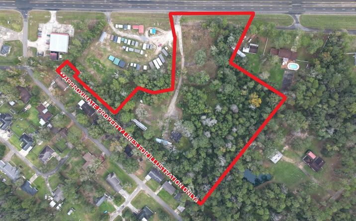 Pictures of Land property located at 1560 N Pine St, Kountze, TX 77625 for sales - image #1