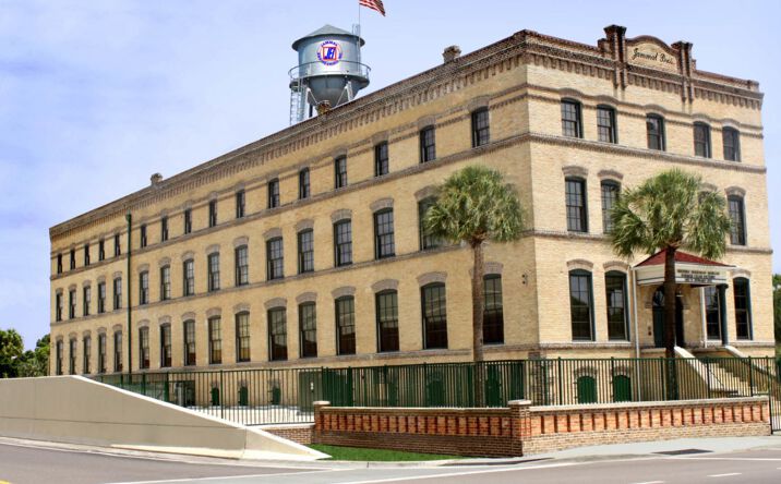 Pictures of Office property located at 1403 N Howard Ave, Tampa, FL 33607 for sales - image #1