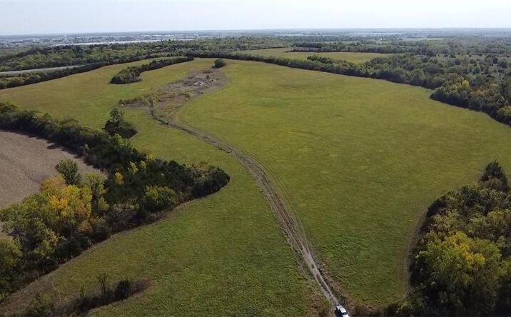 Pictures of Land, Industrial property located at SW Burlingame Road, Topeka, KS 66619 for sales - image #1