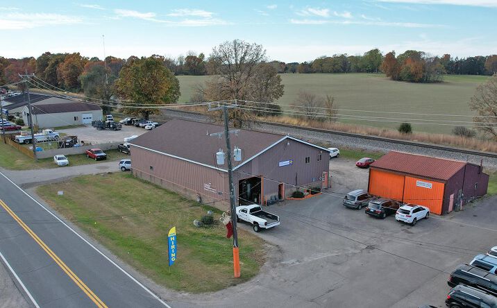 Pictures of Industrial property located at 8260 Dexter Chelsea Rd, Dexter, MI 48130 for sales - image #1