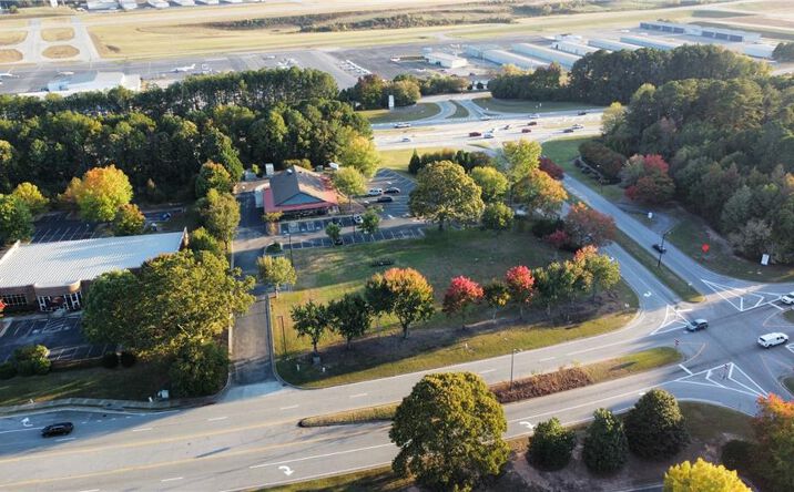 Pictures of Retail property located at 555 Progress Center Avenue, Lawrenceville, GA 30043 for sales - image #1