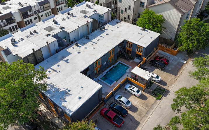Pictures of Multifamily property located at 2703 Mason St, Houston, TX 77006 for sales - image #1