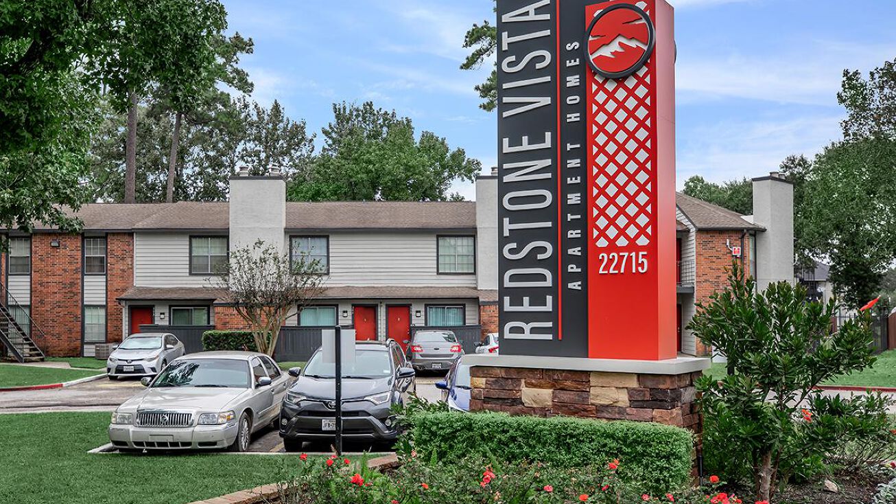 22715 Imperial Valley Dr, Houston, TX 77073