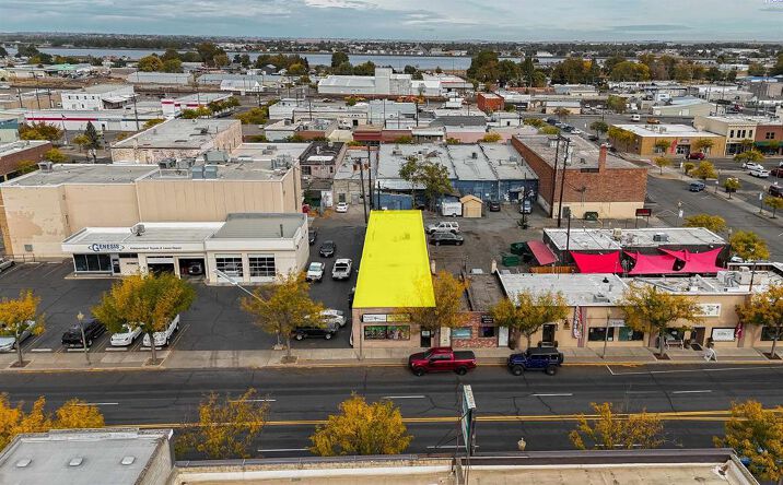 Pictures of Retail property located at 120 W 1st Ave, Kennewick, WA 99336 for sales - image #1